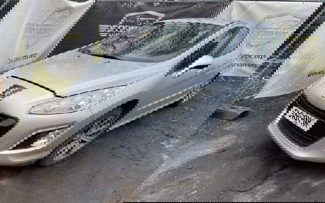 Peugeot 308 Mk1 1.6 16v 2011 For breaking