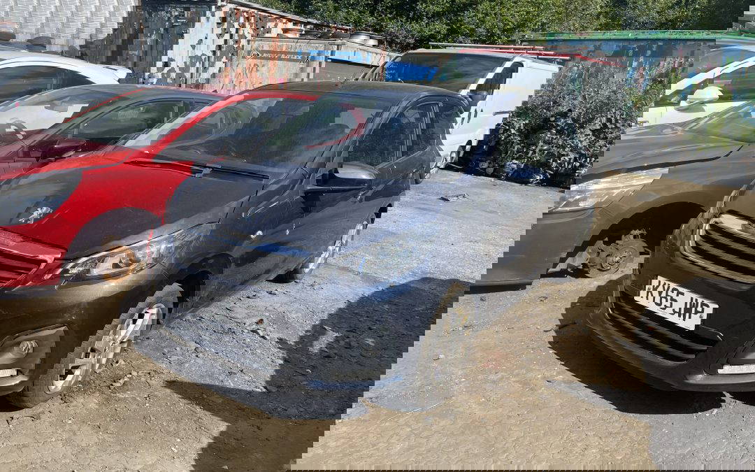 Peugeot 108 1.2 12v 2015 For Breaking