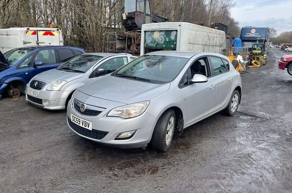 Vauxhall Astra J 1.7 CDTI 16v 2010 For Breaking